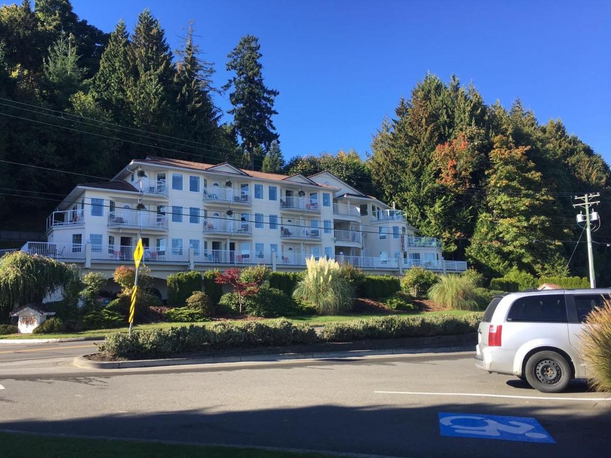 Casa Grande Inn Qualicum Beach Exterior photo