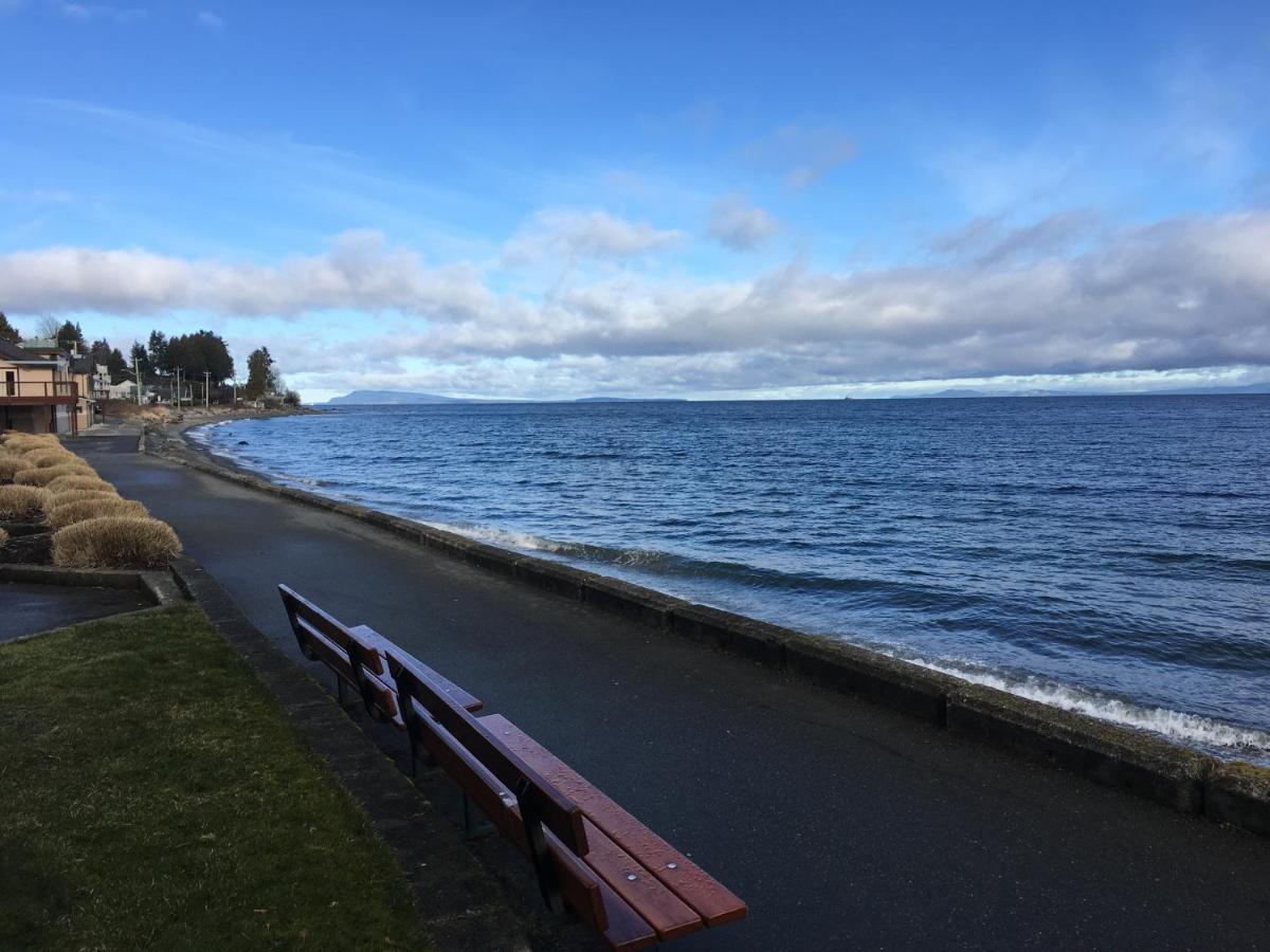Casa Grande Inn Qualicum Beach Exterior photo