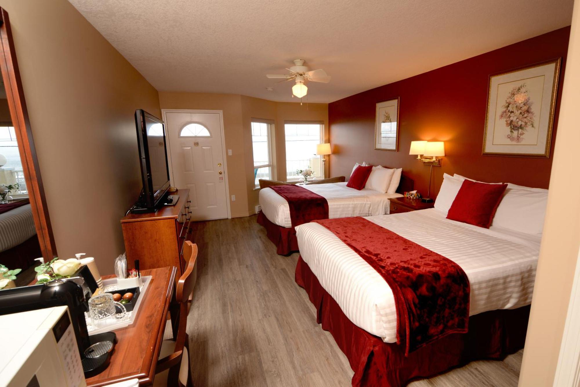 Casa Grande Inn Qualicum Beach Exterior photo